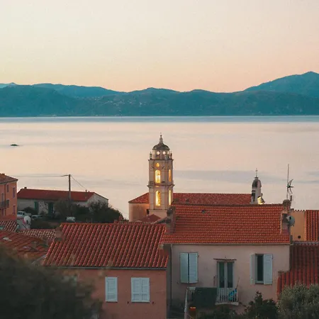 Solacargese-les Chemins De Sonia-terrasse Face à La Mer-cargèse La Grecque Cargèse
